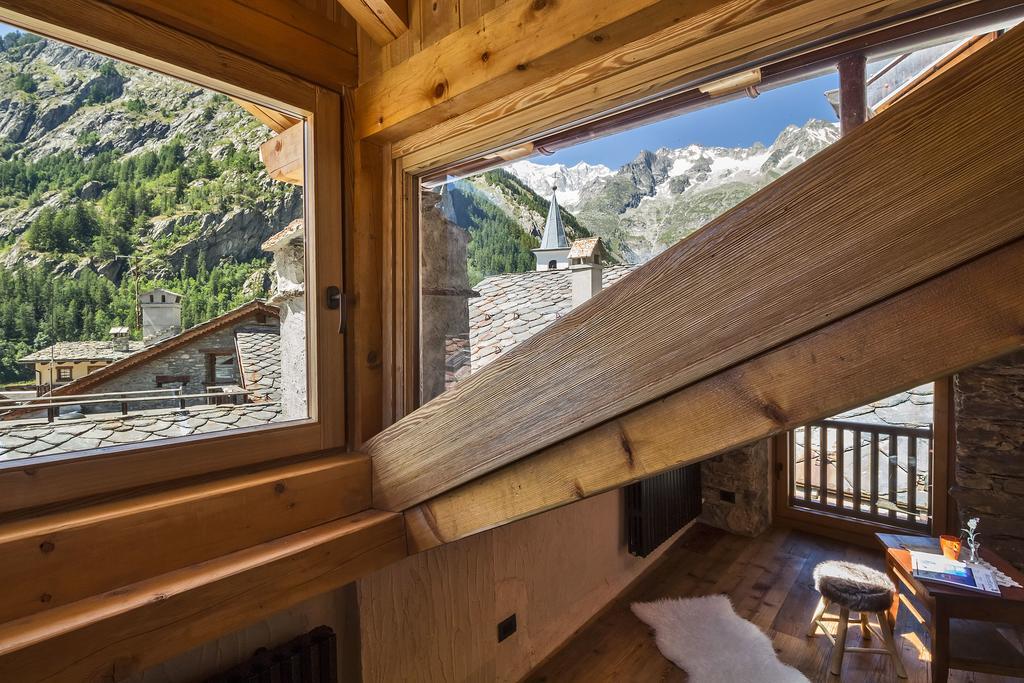 Maison La Saxe Courmayeur Exterior photo