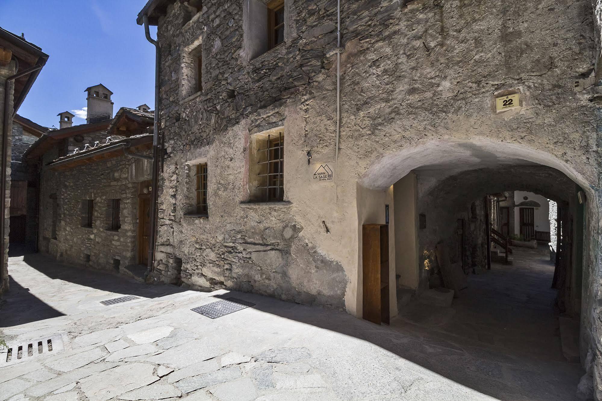 Maison La Saxe Courmayeur Exterior photo